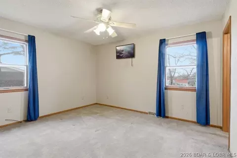 Bedroom - 1007 Lawson Ave, Eldon, MO 65026 photo 5 of 11