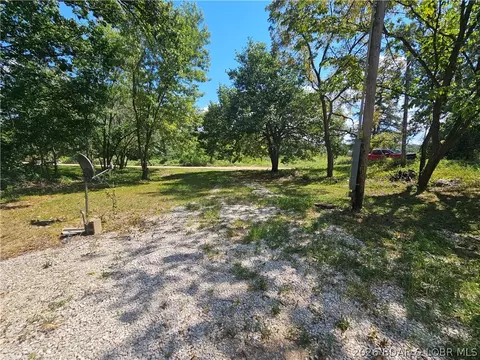 585 W Lakeview Dr, Eldon, MO 65026 photo 6