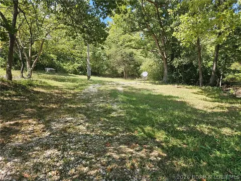 585 W Lakeview Dr, Eldon, MO 65026 photo 8