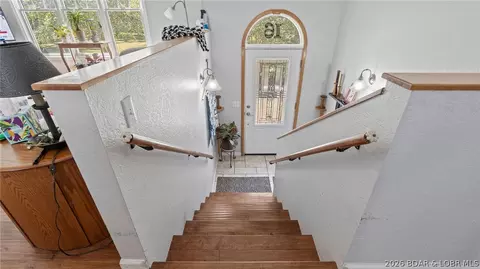 Entry Way - 16 Bitterhill Rd, Eldon, MO 65026 photo 3 of 6