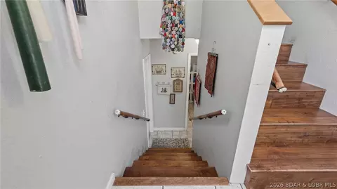 Entry Way - 16 Bitterhill Rd, Eldon, MO 65026 photo 4 of 6