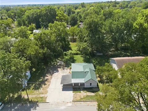 Other - 414 Court St, Eldon, MO 65026 photo 3 of 11