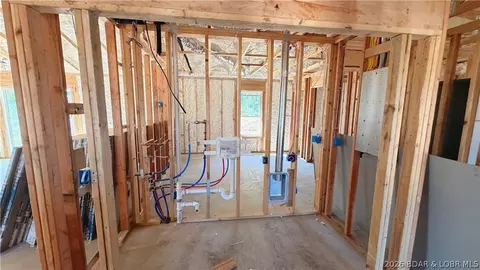Entry Way - 208 Meredith Ln, Eldon, MO 65026 photo 3 of 4
