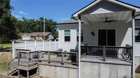 Exterior - 137 Spring Rd, Lake Ozark, MO 65049 photo 3 of 4