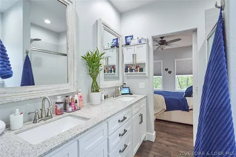 Bath - 137 Spring Rd, Lake Ozark, MO 65049 photo 2 of 3