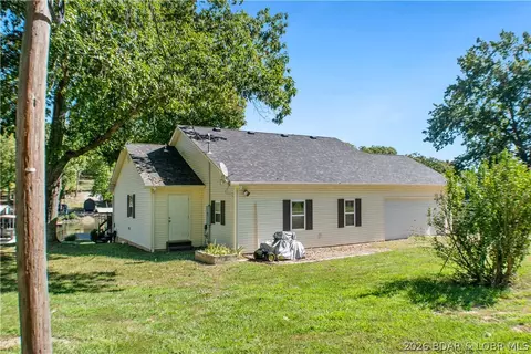 Exterior - 32168 Venture Rd, Stover, MO 65078 photo 3 of 9