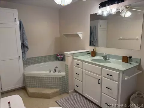 Bath - 32168 Venture Rd, Stover, MO 65078 photo 2 of 2