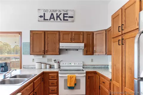 Kitchen - 32168 Venture Rd, Stover, MO 65078 photo 1 of 1