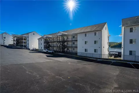 Exterior - 549 Park Place Dr #3E, Kaiser, MO 65047 photo 8 of 12