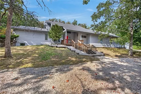 153 Starburst Ln, Linn Creek, MO 65052