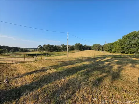 23209 State Hwy T, Stover, MO 65078 photo 13
