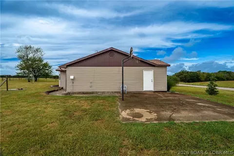 Exterior - 7450 State Hwy 7, Roach, MO 65787 photo 5 of 10