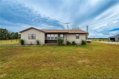 Exterior - 7450 State Hwy 7, Roach, MO 65787 photo 2 of 10