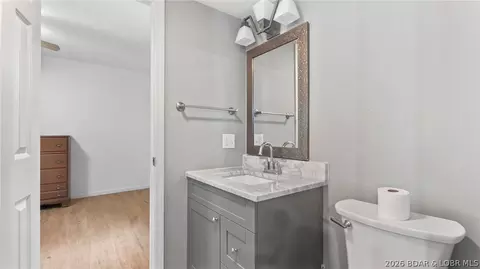 Bath - 10 Byrd Cir, Eldon, MO 65026 photo 1 of 4