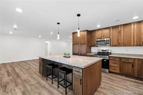 Kitchen - 21264 Lavender Rd, Barnett, MO 65011 photo 6 of 6