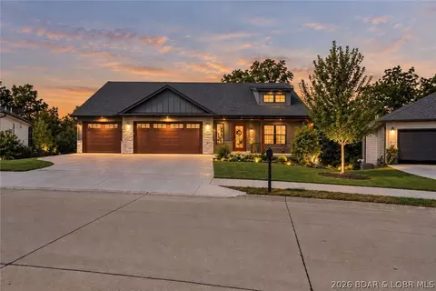920 Engle Dr, Columbia, MO 65203