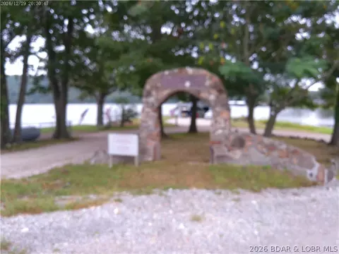 Exterior - 1814 Sagrada Rd, Edwards, MO 65326 photo 7 of 8