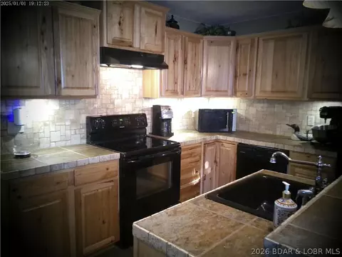 Kitchen - 1814 Sagrada Rd, Edwards, MO 65326 photo 1 of 5