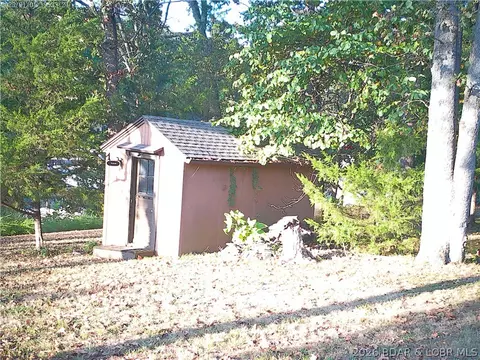 Exterior - 1814 Sagrada Rd, Edwards, MO 65326 photo 6 of 8