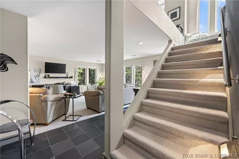 Entry Way - 314 W Wind Ln, Camdenton, MO 65020 photo 6 of 12