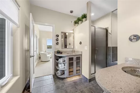 Bath - 314 W Wind Ln, Camdenton, MO 65020 photo 10 of 10