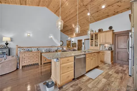 Kitchen - 3636 Big Island Dr, Roach, MO 65787 photo 6 of 8
