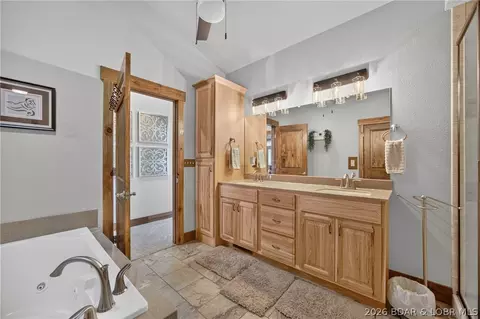 Bath - 3636 Big Island Dr, Roach, MO 65787 photo 3 of 6