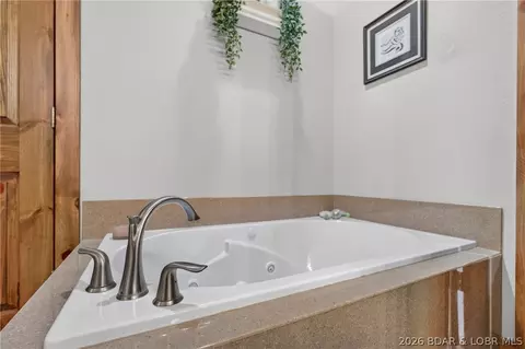 Bath - 3636 Big Island Dr, Roach, MO 65787 photo 2 of 6