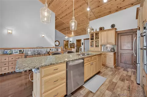 Kitchen - 3636 Big Island Dr, Roach, MO 65787 photo 7 of 8