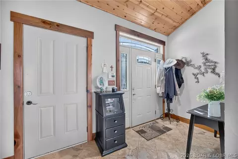 Entry Way - 3636 Big Island Dr, Roach, MO 65787 photo 1 of 7