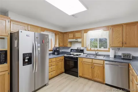 Kitchen - 105 Bunker Rd, Eldon, MO 65026 photo 1 of 1