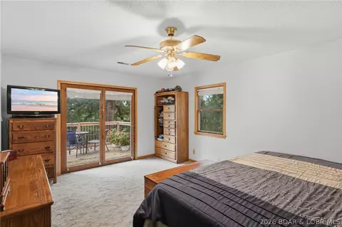 Bedroom - 105 Bunker Rd, Eldon, MO 65026 photo 6 of 11