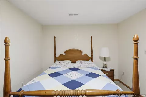Bedroom - 105 Bunker Rd, Eldon, MO 65026 photo 11 of 11