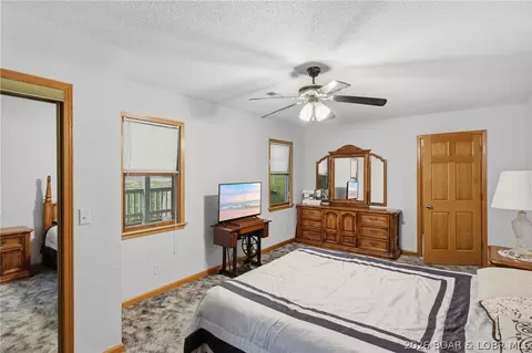 Bedroom - 105 Bunker Rd, Eldon, MO 65026 photo 4 of 11
