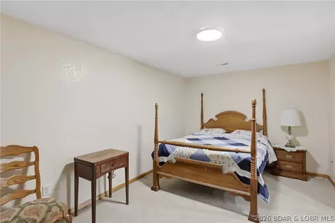 Bedroom - 105 Bunker Rd, Eldon, MO 65026 photo 9 of 11
