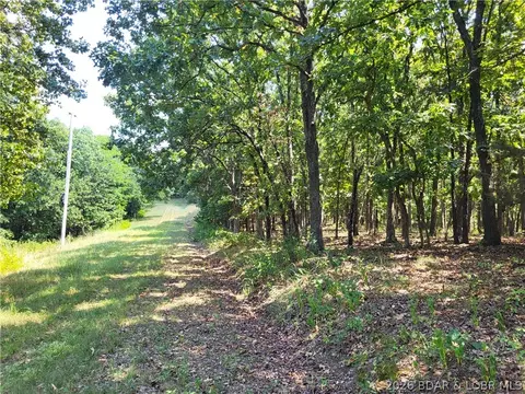 trinchera road, Edwards, MO 65326 photo 13