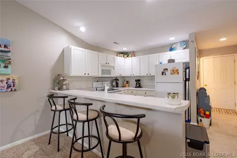 Kitchen - 786 Pershing Dr #4C, Camdenton, MO 65020 photo 7 of 7