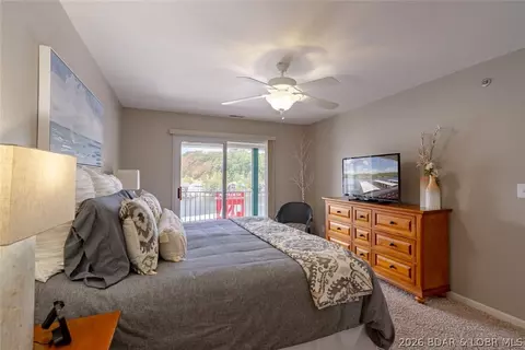 Bedroom - 786 Pershing Dr #4C, Camdenton, MO 65020 photo 4 of 4
