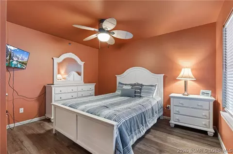 Bedroom - 4800 Eagleview Dr #635, Osage Beach, MO 65065 photo 6 of 7