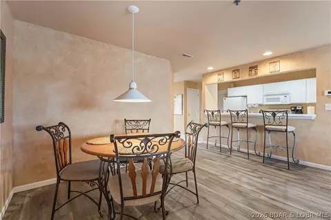 Dining - 4800 Eagleview Dr #635, Osage Beach, MO 65065 photo 4 of 4