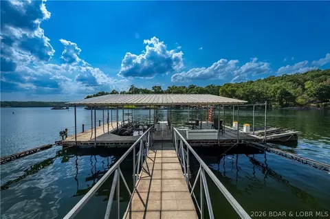 1040 Four Waters Dr, Sunrise Beach, MO 65079