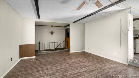 Living - 98 Round Table Dr, Camdenton, MO 65020 photo 2 of 2
