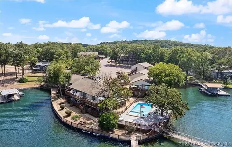 6620 Weston Point Dr #H1, Osage Beach, MO 65065