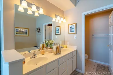 Bath - 1181 Jeffries Rd #C313, Osage Beach, MO 65065 photo 3 of 4
