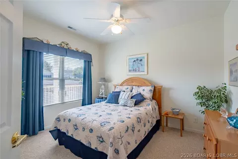 Bedroom - 1181 Jeffries Rd #C313, Osage Beach, MO 65065 photo 4 of 10