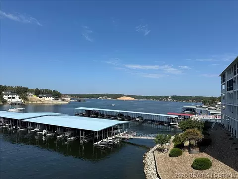 View/Area - 1181 Jeffries Rd #C313, Osage Beach, MO 65065 photo 3 of 7