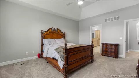 Bedroom - 20 Country Ln, Eldon, MO 65026 photo 2 of 6