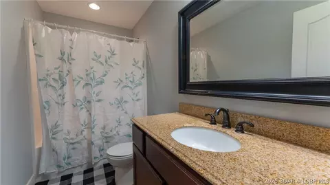 Bath - 20 Country Ln, Eldon, MO 65026 photo 1 of 1