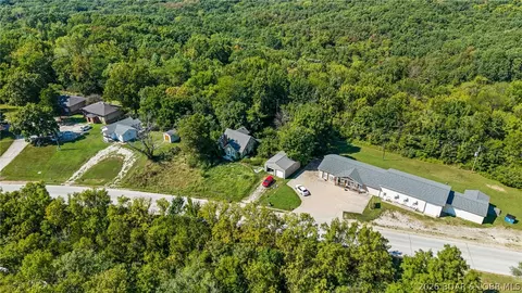 View/Area - 1418 S Summit Dr, Holts Summit, MO 65043 photo 1 of 4