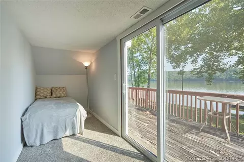 Bedroom - 276 Paradise Acres Rd, Edwards, MO 65326 photo 6 of 7